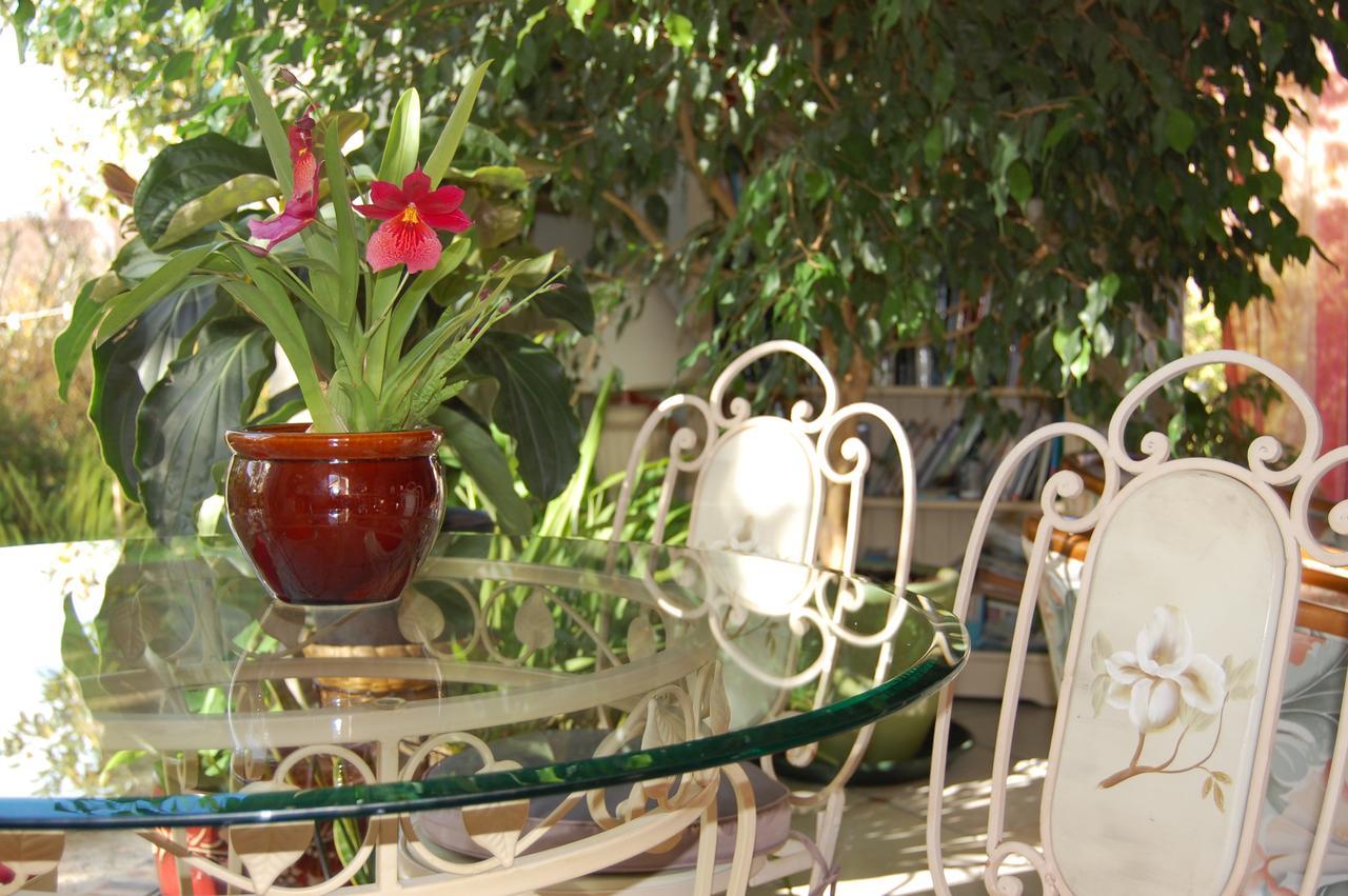 Bed and Breakfast Couette Et Cafe Creme Ле-Кудре Экстерьер фото
